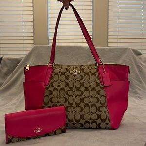 Coach Tote In Signature Canvas accented in Pink. Wallet included